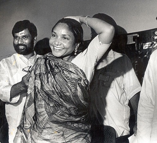 1470744831-phoolan-devi-unknown-facts-min